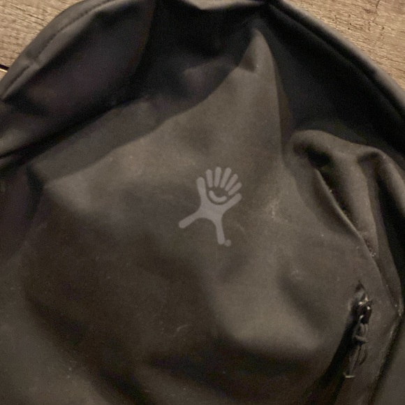 ‼️HYDRATION PACK‼️ - Picture 2 of 8